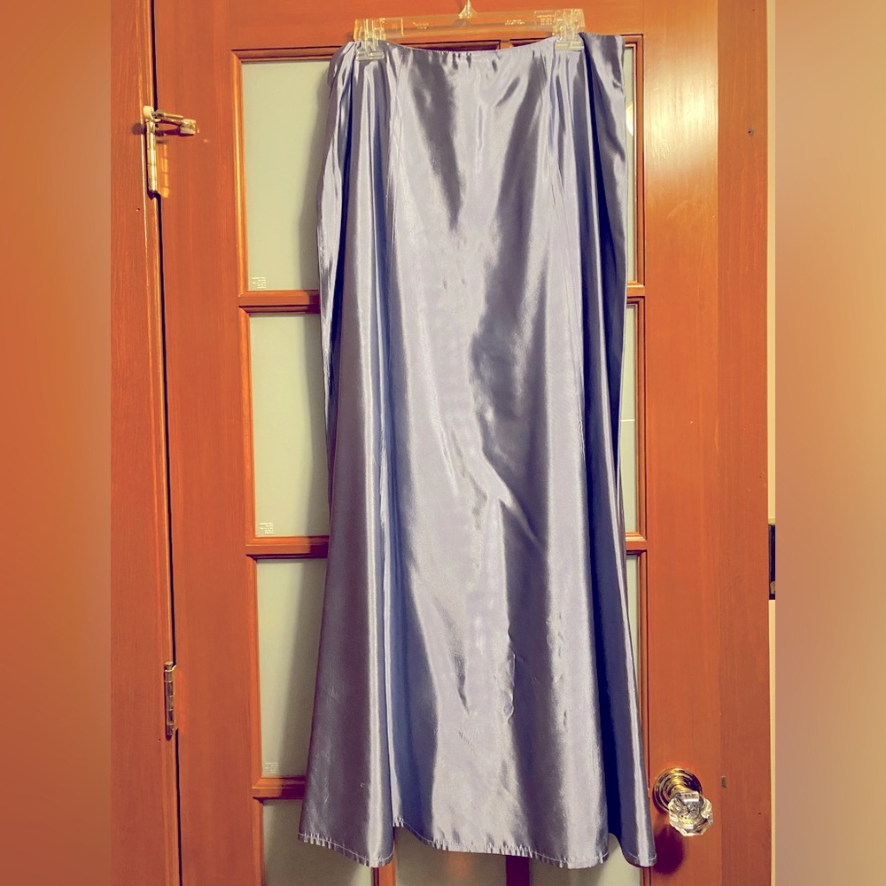 CRIMSON by Lawrence Kurtz Periwinkle Satin Taffeta Ballgown Skirt Size 16